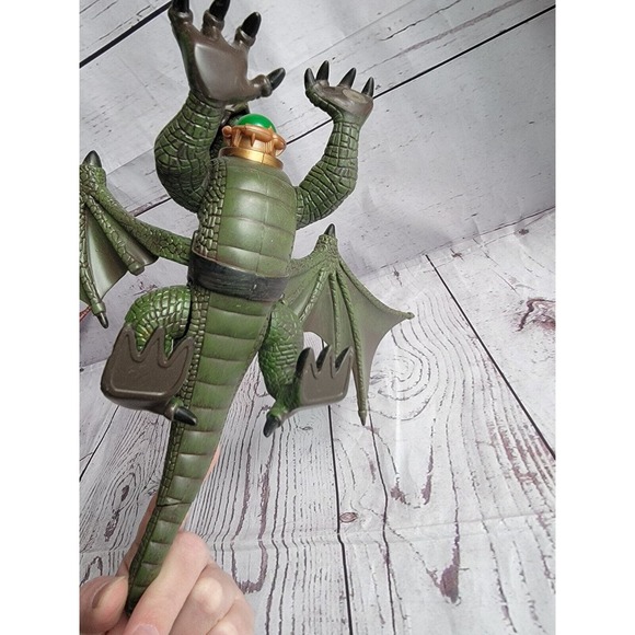 Mega Bloks Dragons Krystal Wars Green Dragon Figure Includes Krystal - Picture 5 of 6